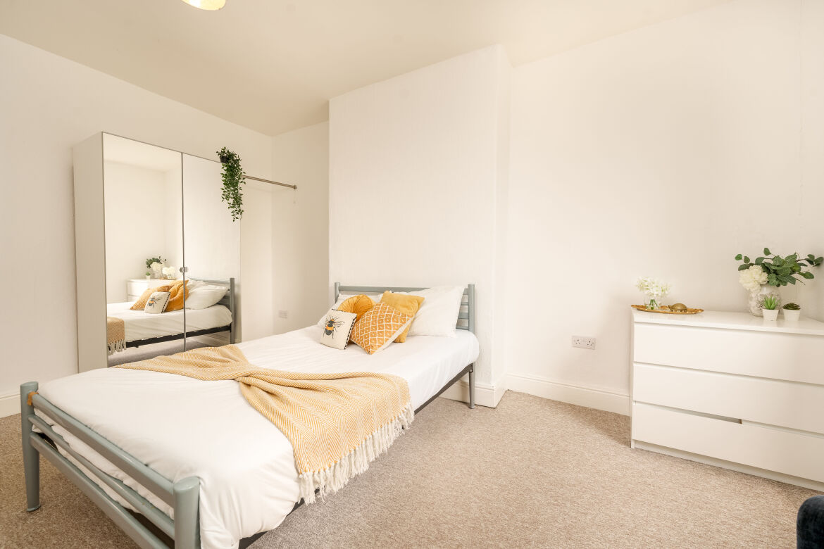 359 Crookesmoor Road, Flat 2 Image 5